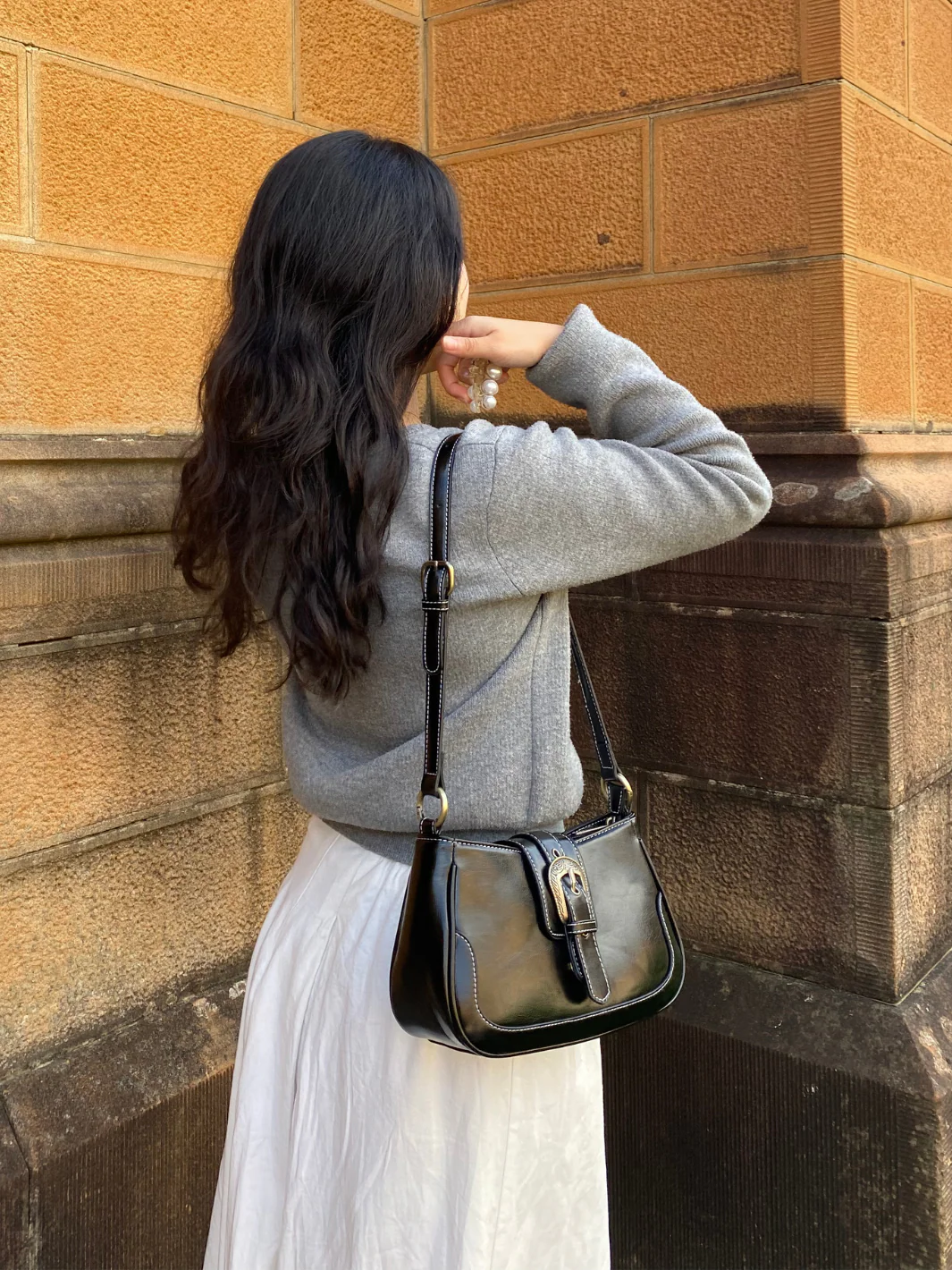 Alison Vintage Daily Shoulder Bag - Image 13