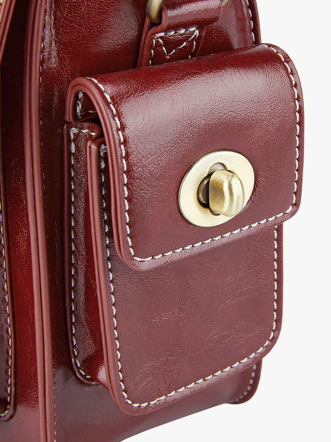 Alison Vintage Vegan Leather Crossbody Bag - Image 12