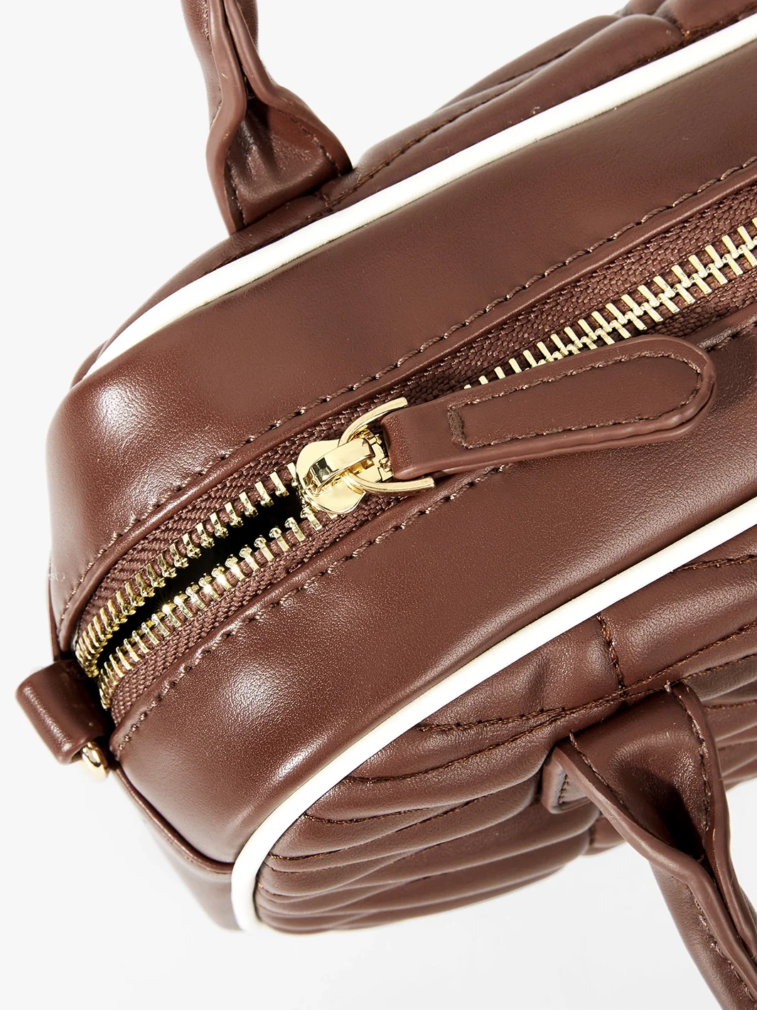 Claire Quilted Vegan Leather Pillow Bag - Image 5