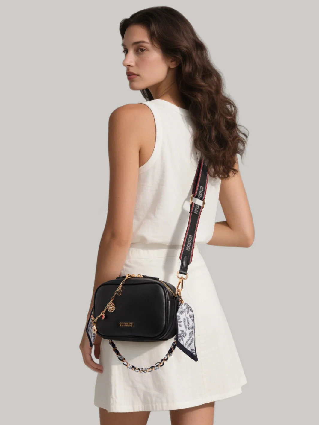 Lola Vibe Crossbody Bag - Image 19
