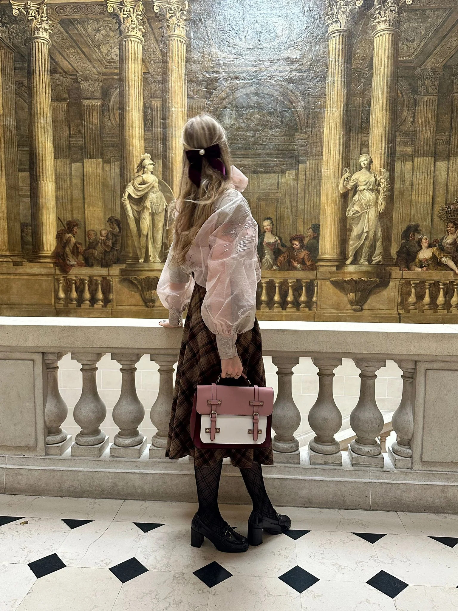 Sombre Vintage Briefcase - Image 70