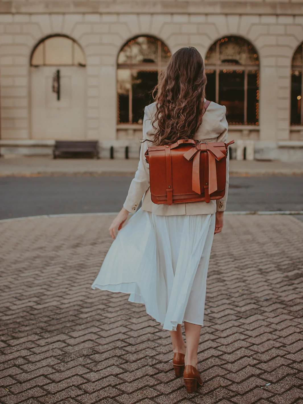 Summer Garden Romance Bow Briefcase - Image 42