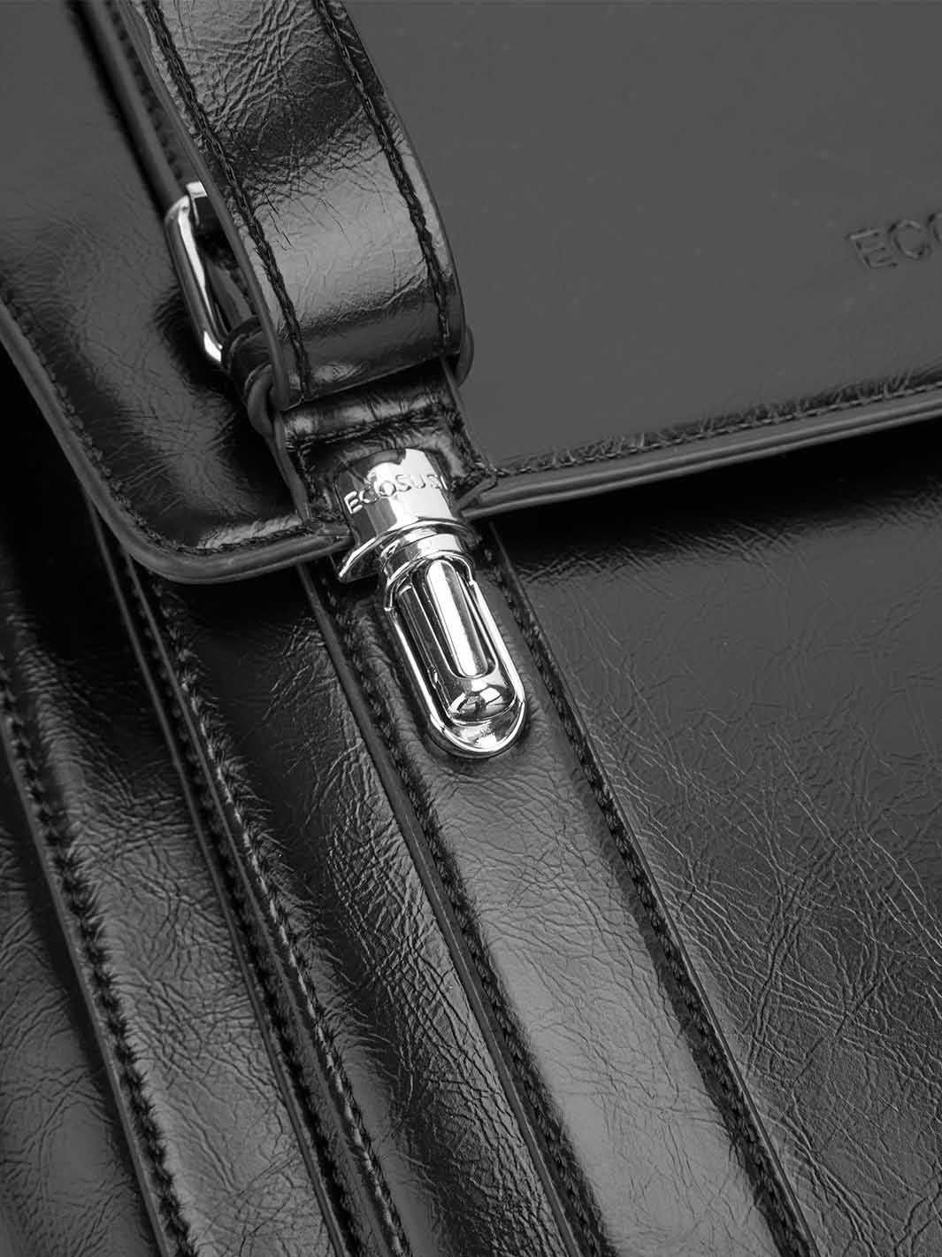 Victor Vintage Backpack For 15.6 Inches - Image 15